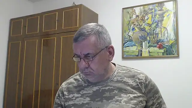 Онлайн чат XXX machomale3