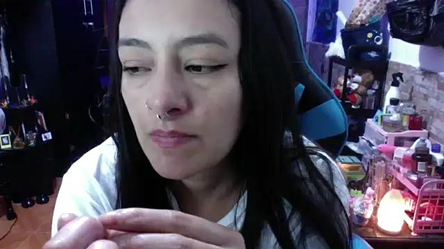 AngelaQueen_: απευθείας συνομιλία ΧΧΧ