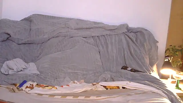 Pertunjukan Kamera Web EdelHolz91