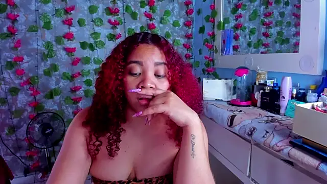 AngelaCoffee's Live XXX Chat