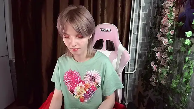 Madelaineses' Live XXX Chat