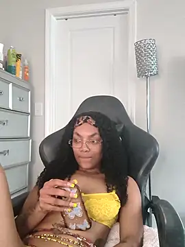 แชท XXX สดของ butterflybootyy