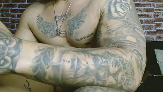 Pokazy przed kamerką – jordan_bigcock_