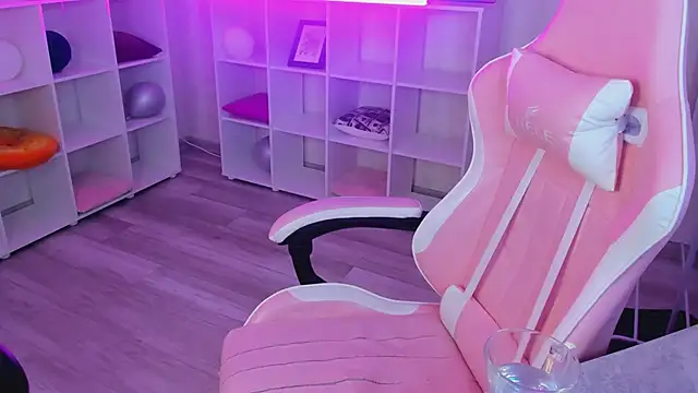 Golden__Whisper ওয়েবক্যাম শো