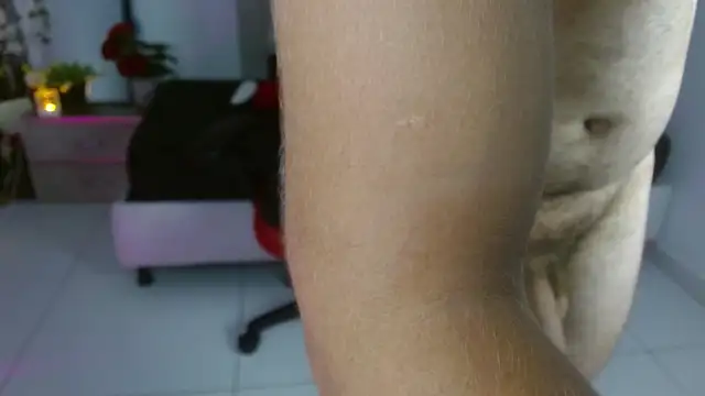 sven_fox723: διαδικτυακό σόου στην κάμερα