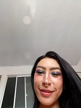 Ounla_Sweet Adlı Modelin Web Kamerası Şovu