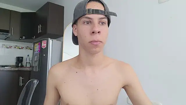 grey___27 Webcamshow