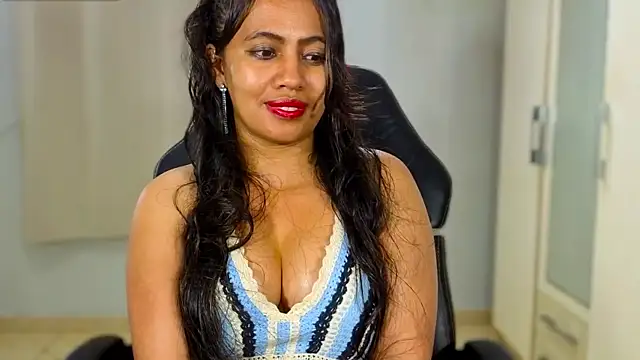 XXX chat uživo modela FannyXhot