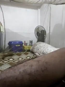 DIRTY_SMEGMA_DICK_4_PIGS: διαδικτυακό σόου στην κάμερα