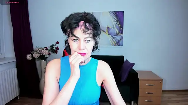 Silvia_Wallec élő XXX-chatje