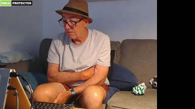 Вебкам-шоу bluedae1