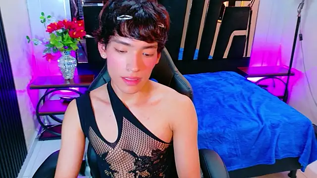 AlecciaNova Chat XXX live