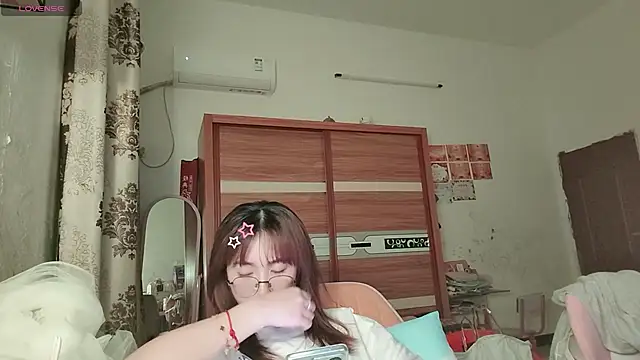 Chat XXX en directo de Lili_666