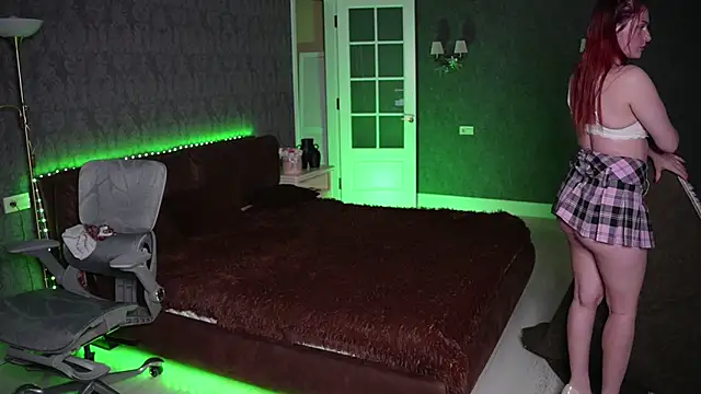 LisaElfy Adlı Modelin Web Kamerası Şovu