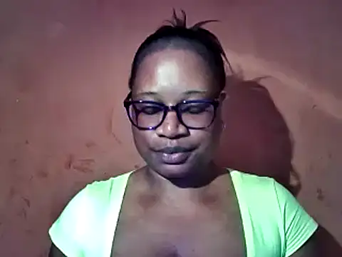 Chatroom XXX en direct de sexyamanda_