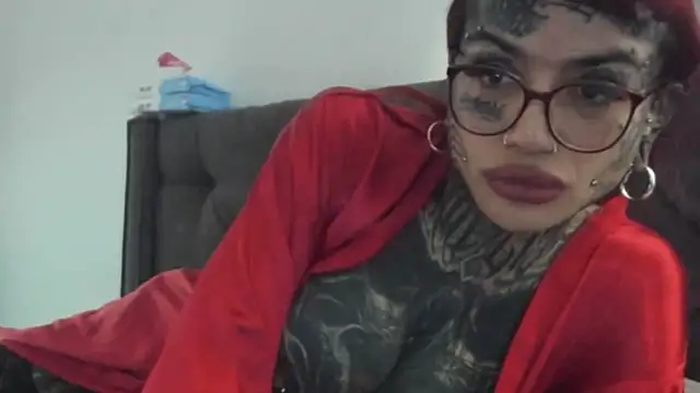 tamarapervert 网络视讯表演