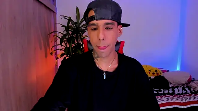 Damianwhite élő XXX-chatje