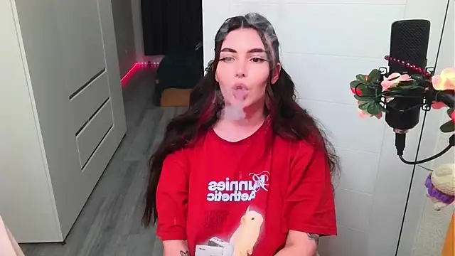 peachyness: онлайн-секс-чат