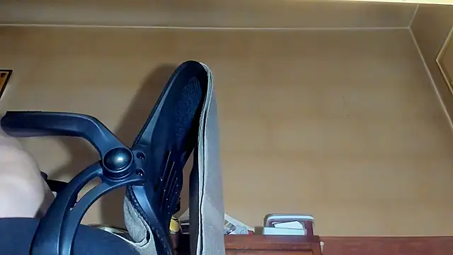 kinkyman47 Show in webcam