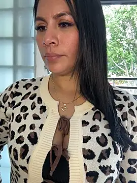 دردشة Sofia_Convers الجنسية المباشرة