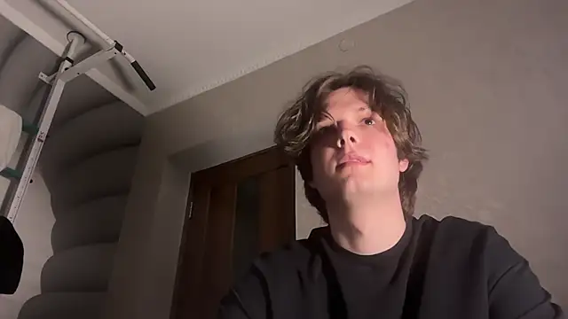 Show modela tomasdickpick na web-kameri