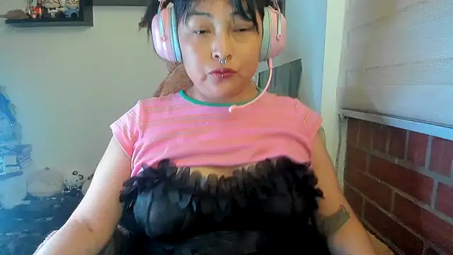 Shaddycute_ 即時 XXX 聊天