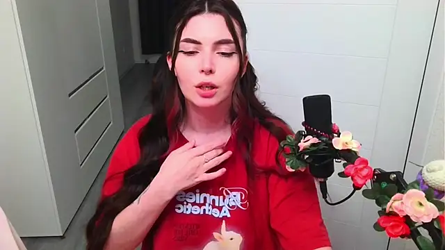 peachyness Adlı Modelin Canlı XXX Sohbeti