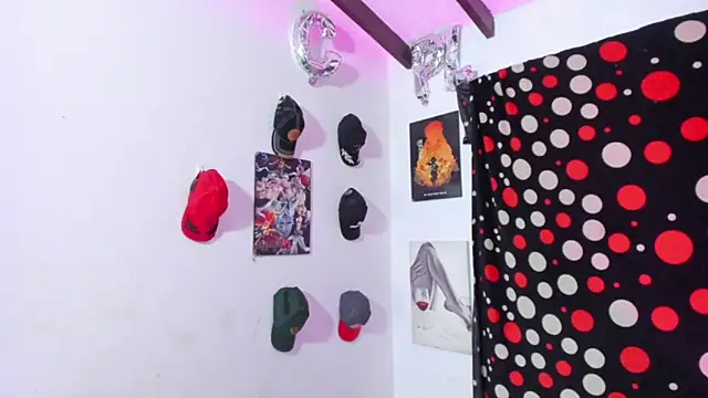 Rihanna_hotx Webcamshow