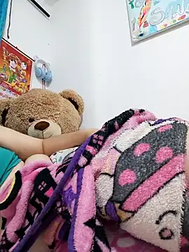 karlythoth@xh's Live XXX Chat