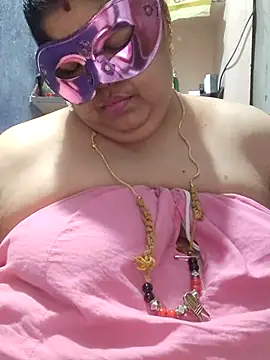 tamilthanushri Live XXX-Chat