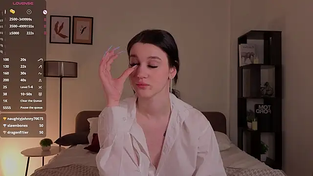 OdaGodingのライブXXXチャット