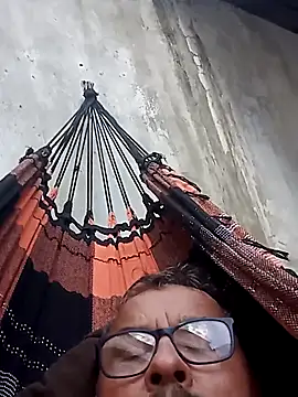 Misterymem63's Live XXX Chat