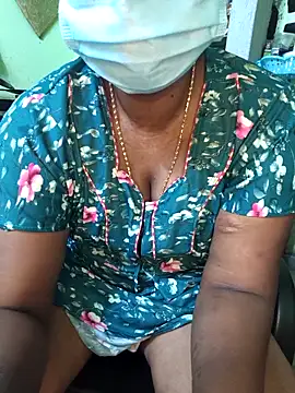 Chat +18 de Tamilselviroja- ao vivo