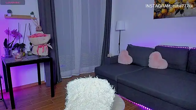 Lui_Cute Live XXX Chat