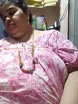 tamilthanushri: онлайн-секс-чат