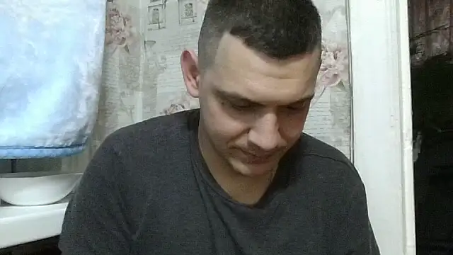 XXX chat uživo modela Mark1404