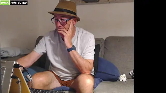 bluedae1 élő XXX-chatje