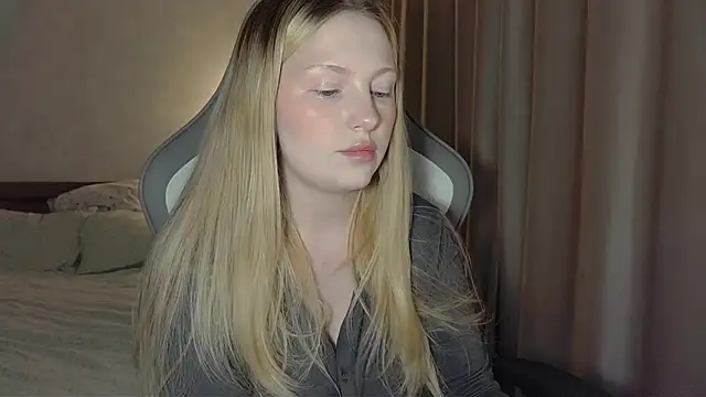 Živý XXX chat x_ivy_x