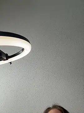 violetaurora95 webkamerás műsora