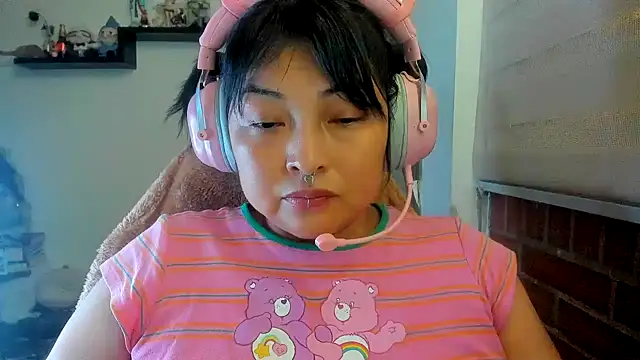 Shaddycute_ – Naživo XXX chat