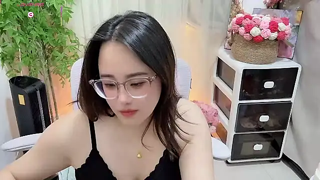 NEWONETO Live XXX Chat