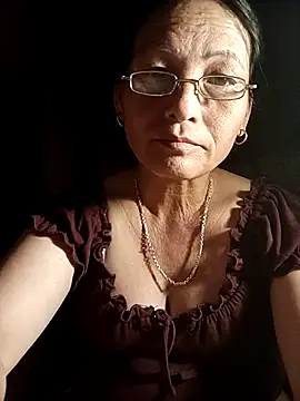 Živý XXX chat Cucci07