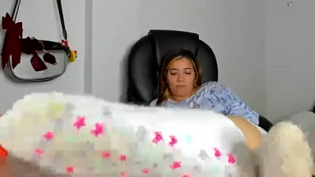 Chatroom XXX en direct de alma_fenix