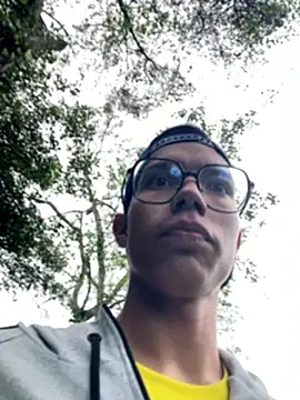 Andres_boy252's Live XXX Chat