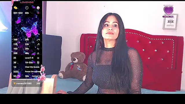 دردشة Loreana_devil الجنسية المباشرة