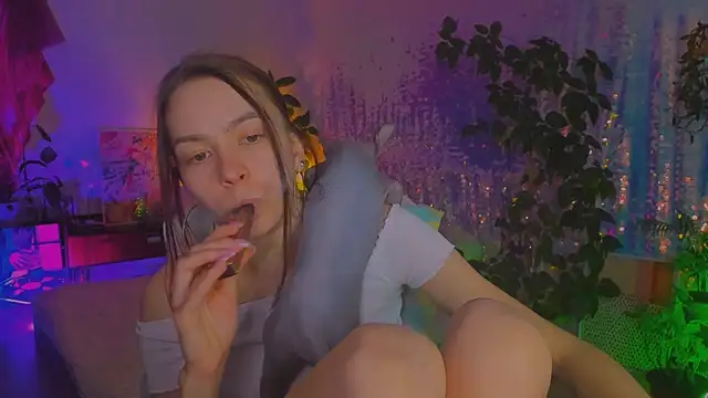 Chat +18 de poli__ ao vivo