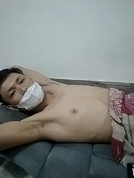 Pokazy przed kamerką – BigShot-Boy