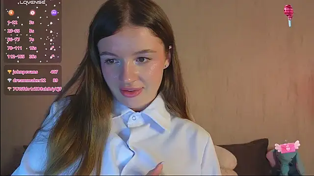 Rosaline_lov: онлайн-секс-чат