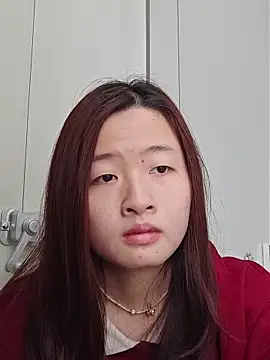 kerthwxtt's Live XXX Chat