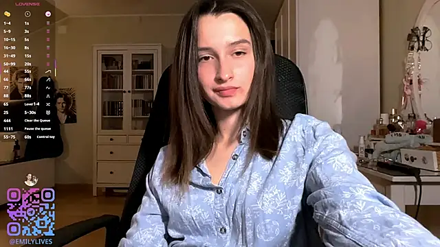 DarlineBrustera's Live XXX Chat